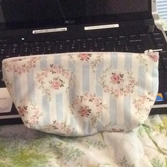Handbags - Cottagecore zipper cloth pouch